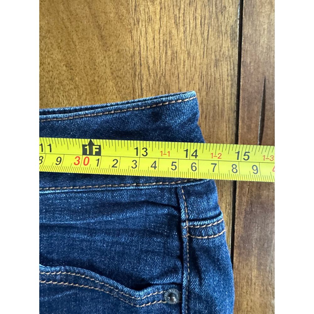 American Eagle Dark Wash Denim Shorts Women’s Size 6 - Picture 5 of 10